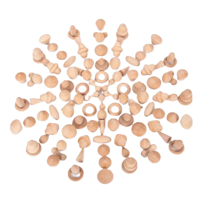 L’ensemble naturel de trésors en bois de TickiT contient 120 parties distinctes pour le jeu heuristique ou ouvert. Mettez les enfants au défi d’explorer et d’apprendre.
