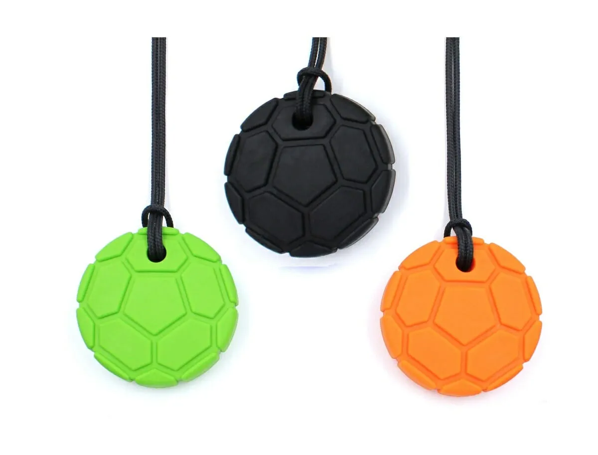 Ark chewing chain football, plaira certainement à nos jeunes fans de football