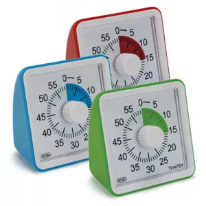 La minuterie compacte est silencieuse. L’horloge en recul indique précisément combien de temps il reste pour terminer la tâche ou la tâche.