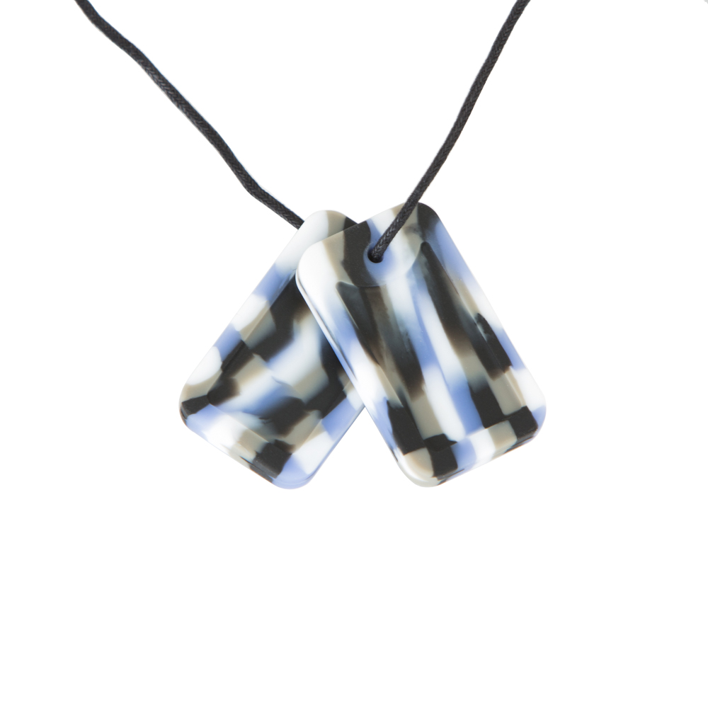 Chewigem Dog Tags bijtketting voor kinderen – helpt concentratie en zelfregulatie bij lichte kauwbehoefte