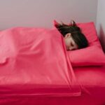 La literie en feuilles zippées pour enfants est la literie idéale pour les dormeurs agités. Literie zippée qui reste serrée sur le lit pendant le sommeil. 