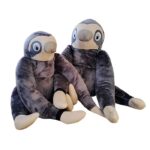 Oliz Bent est un jouet en peluche lesté en forme de paresseux.