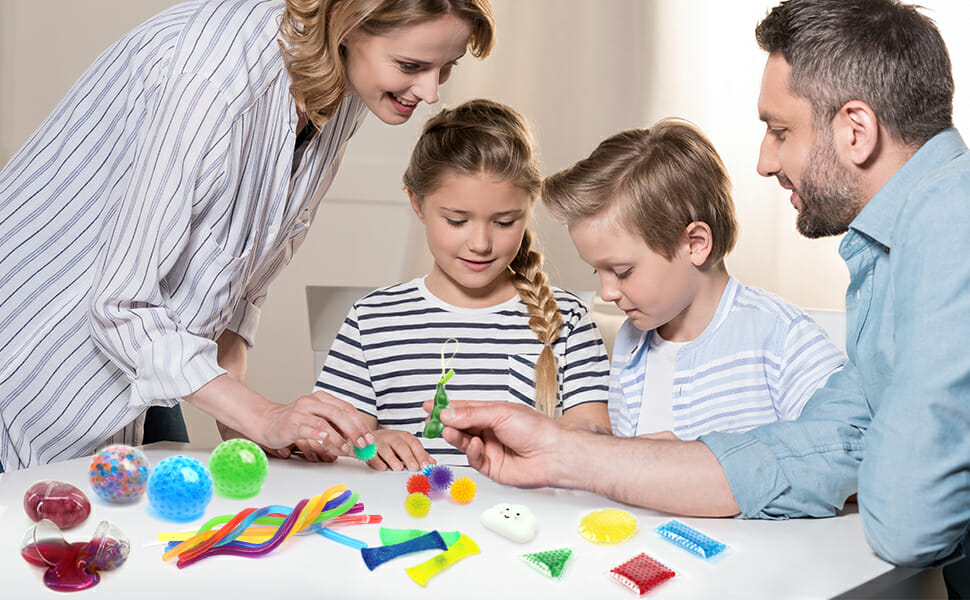 Les jouets anti-stress aident à déstimuler et à réguler. En classe, ils peuvent offrir une solution pour que les enfants soient plus attentifs et concentrés.