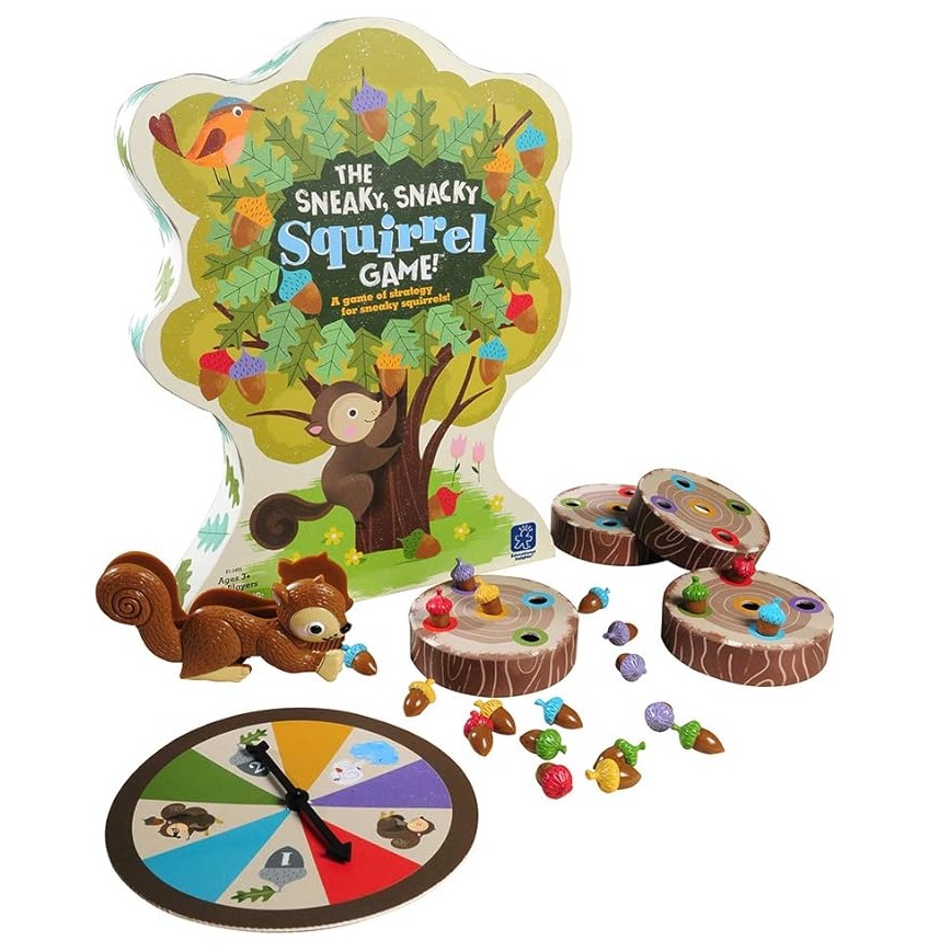 Le jeu Sneaky Snacky Squirrel est un jeu de stratégie pour toute la famille qui enseigne la pensée tactique, la coordination œil-main, la motricité fine et l’appariement.