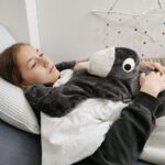 Enfant à couverture lestée : quels sont les avantages ? Lisez ici les questions les plus fréquemment posées sur les couvertures lestées
