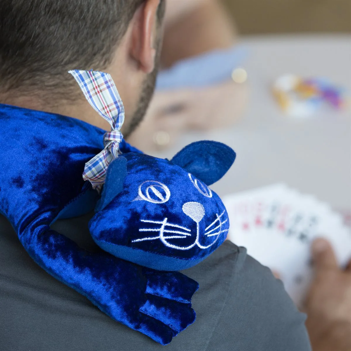 Peluchon lesté Manimo Cat – peluche avec fonction apaisante de poids, idéal pour la relaxation et l’autorégulation chez les enfants et les adultes