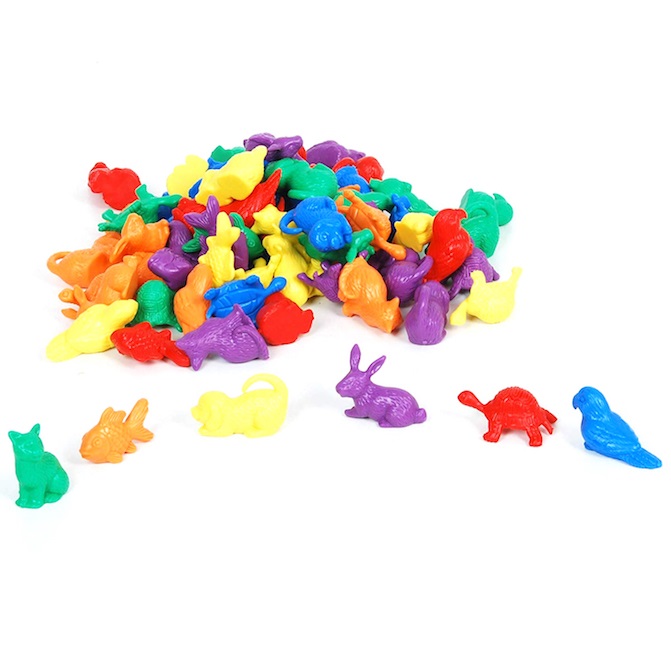 Ensemble d’animaux de compagnie avec 6 animaux différents dans 6 couleurs différentes. Cet ensemble permet à votre enfant de s’entraîner au comptage et au tri.