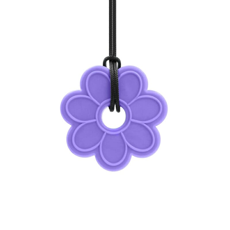 collier fleur de la marque ark thérapeutique vient dans des nuances de filles mignonnes comme cette couleur lavande. Idéal pour les jeunes filles qui mâchent des vêtements ou des jouets