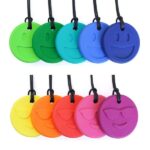 Le collier à mâcher Smiley d’Ark est sûr de mettre un sourire sur votre visage
