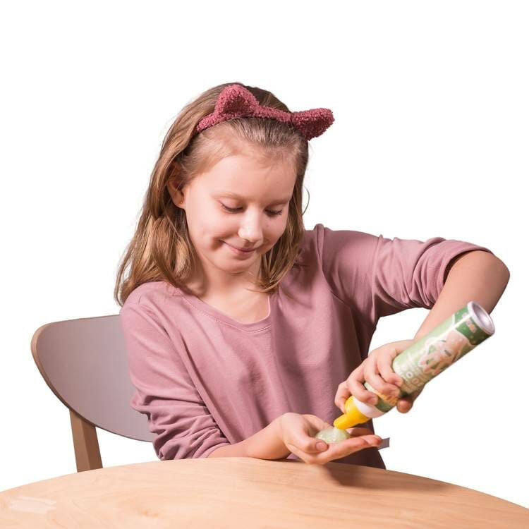 Le gel mousse de choc est une sensation sensorielle, sentir, sentir, entendre et ressentir les picotements sur les mains. De nombreux enfants atteints d’autisme ou d’un handicap peuvent être stimulés avec cela.
