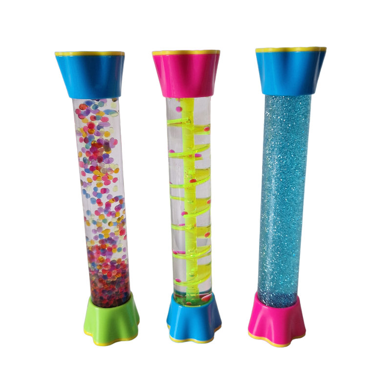 Les tubes sensoriels Educadora sont similaires à une voie de goutte à goutte, mais plus adaptés à l’exploration par les jeunes enfants
