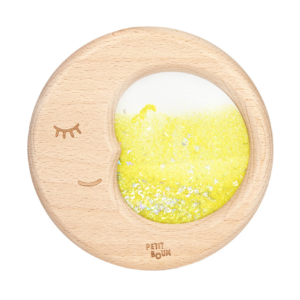 La lune sensorielle Petit Boum éveille les sens des jeunes enfants et brille dans l’obscurité