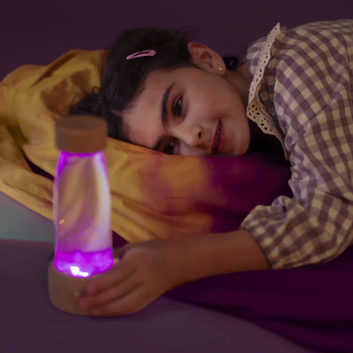 Paix et magie en un : la lampe magique Petit Boum pour bébés et enfants