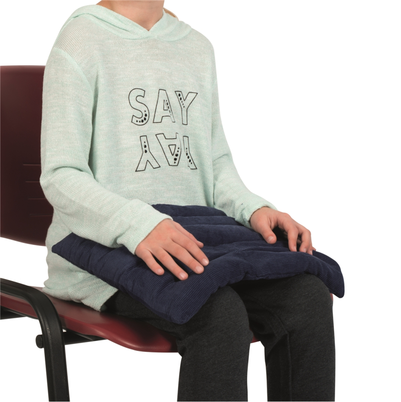 Coussin lesté en velours côtelé doux - stimule le sens du toucher et fournit une pression profonde pour le calme, la concentration et la relaxation.