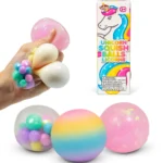 Les boules moelleuses licorne Scrunchems (3 pièces) sont des jouets anti-stress idéaux pour les enfants qui souhaitent relâcher la tension.
